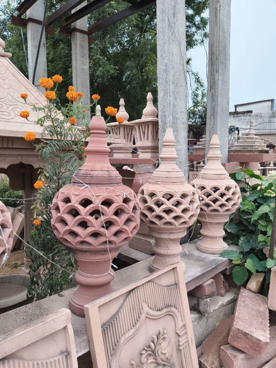 Stone handicraft and custom stone art piece